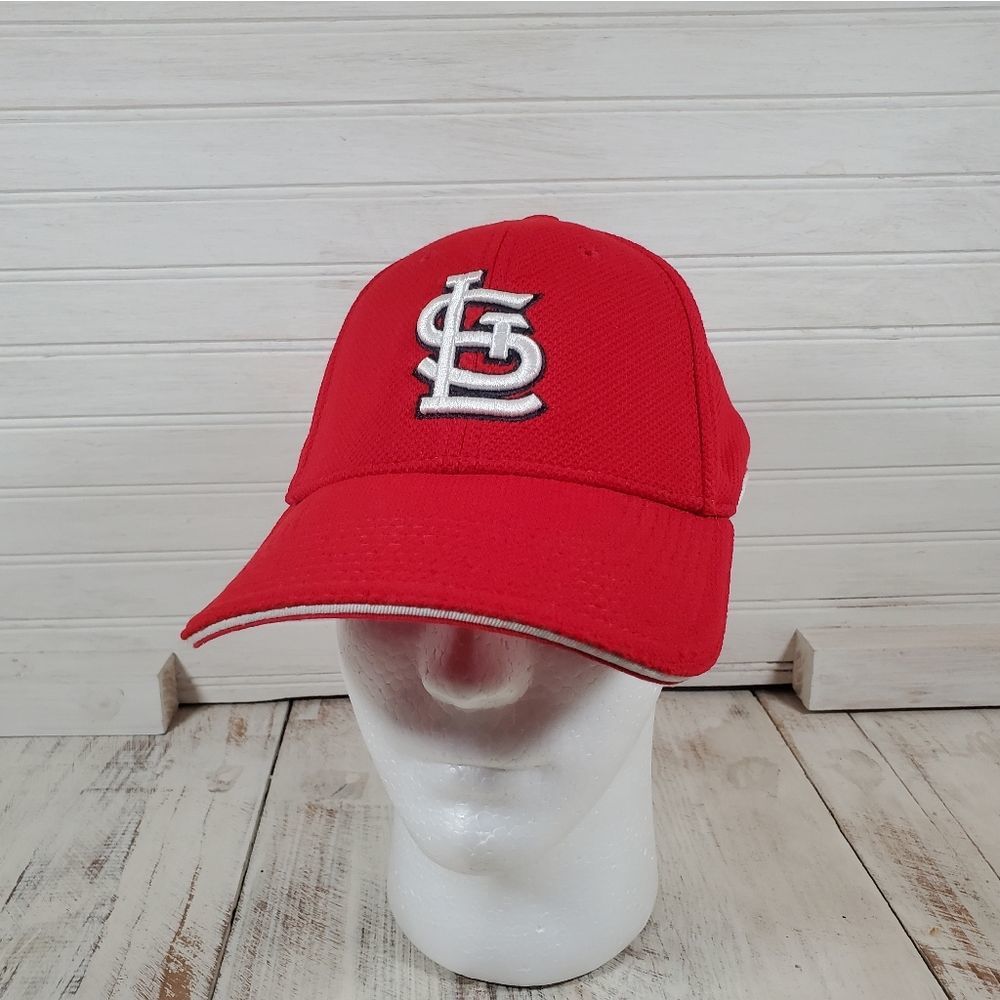 Saint Louis Cardinals fitted cap